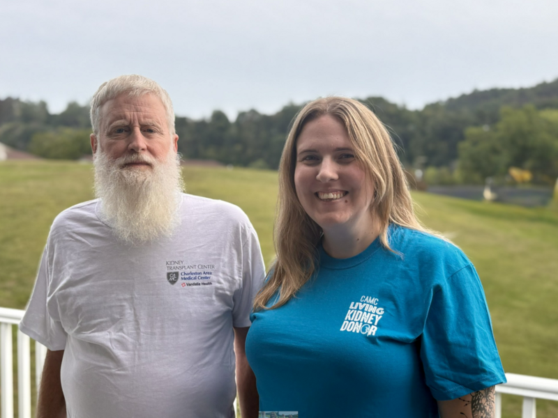 Steven, kidney recipient, and Meagen, living donor