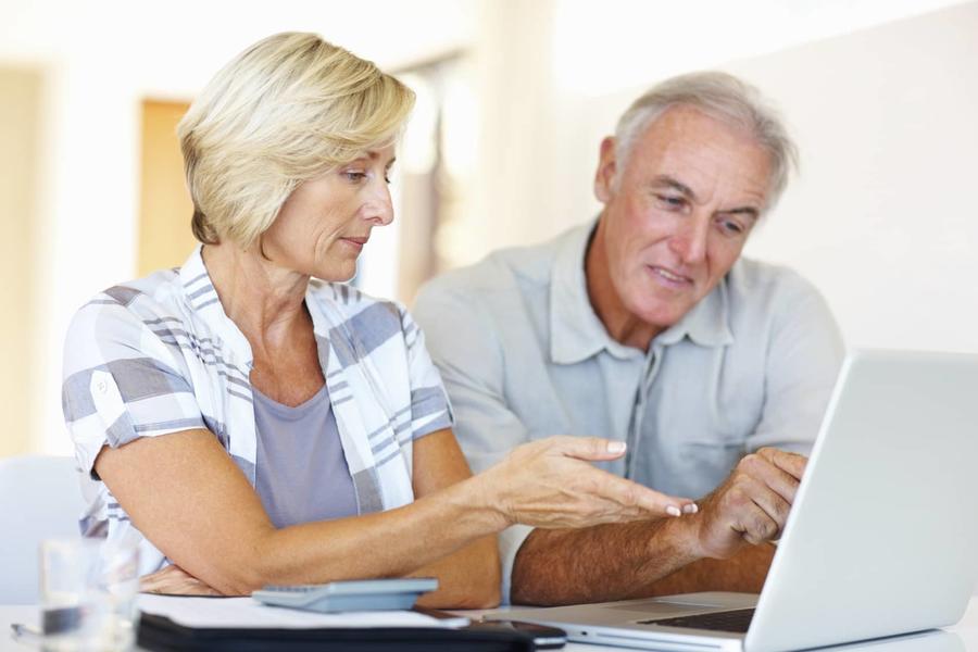 A couple viewing their PatientLink