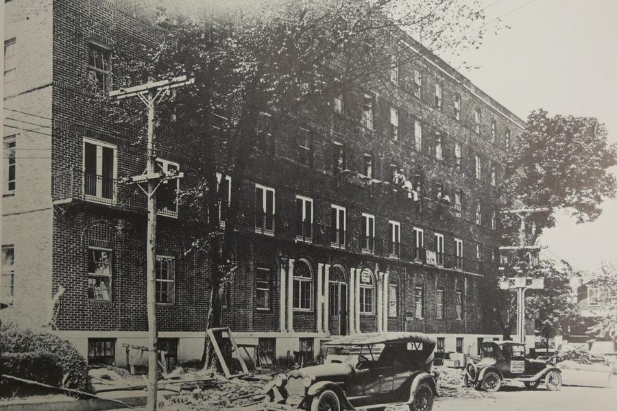 Historic photo of General Hospital circa 1924