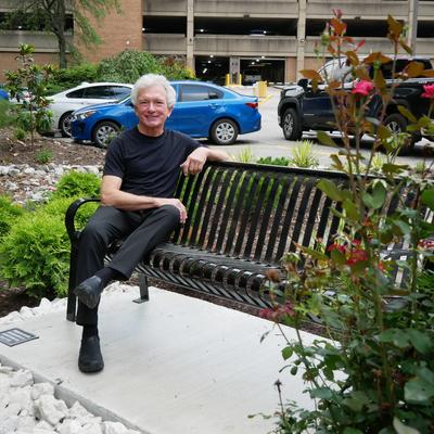 Dr. Kerns bench photo